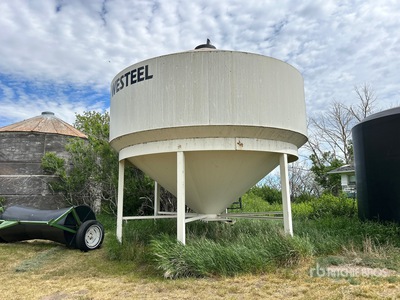 Westeel Smooth Wall Hopper Grain Bin
