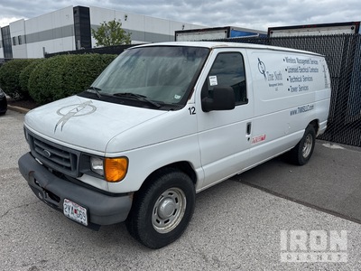 2006 Ford 4x2 Utility Autocarro furgonato