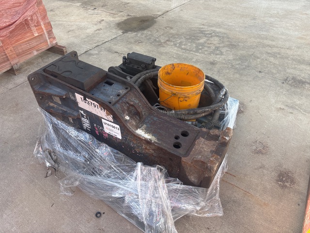 2022 TOKU TNB-6E-BX Hydraulic Breaker (Inoperable)