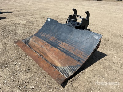 85 in Excavator Chuck Blade