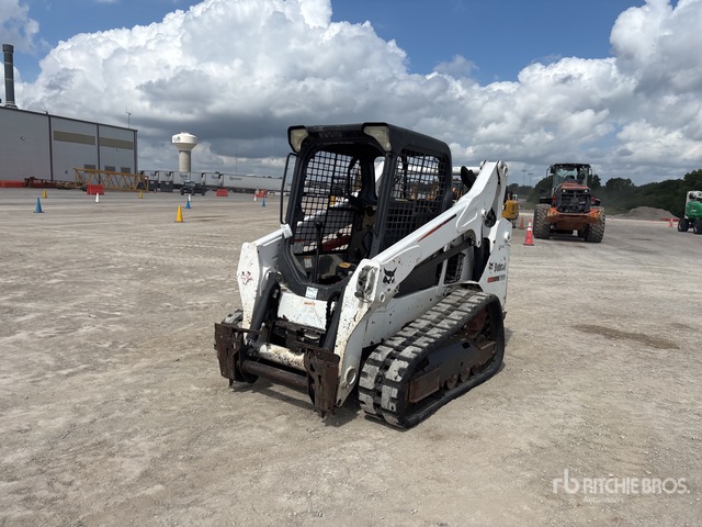 2016 Bobcat T590 Two-Speed High Flow Compact Track Loader