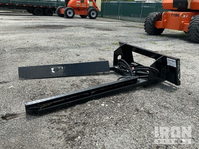 2026 GIYI GY-HCF57 46 in 57 In. horizontal clamp forks Varios implementos minicargadora