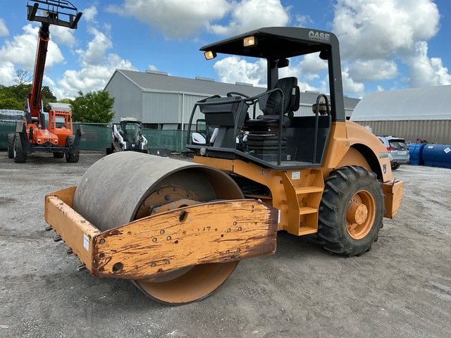 2016 Case SV208 Smooth Drum Compactor