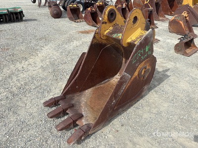 C & P 31 in Digging Excavator Bucket