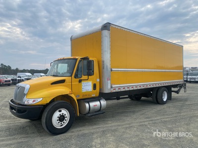 2018 International 4300 4x2 Van Truck