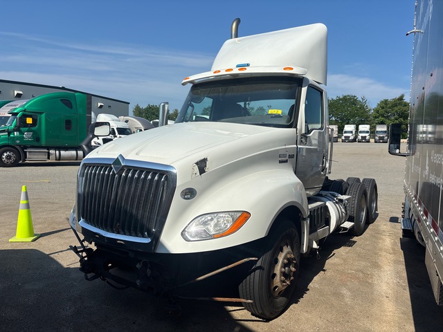 2020 International LT625 6x4 T/A Day Cab Truck Tractor (Inoperable) 2020 International LT625 6x4 T/A Day Cab Truck Tractor (Inoperable)