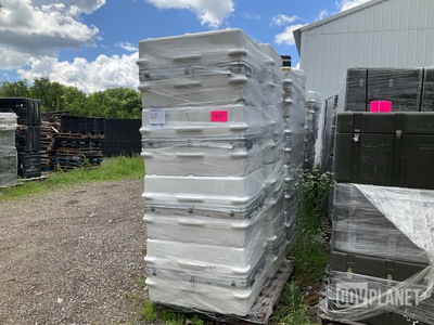(39) Storage Cases