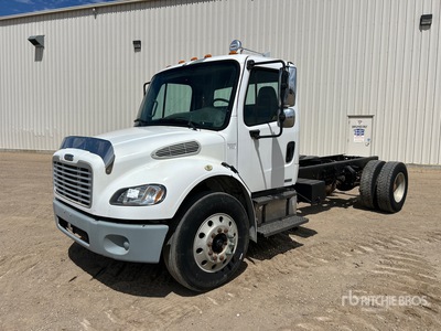 2007 Freightliner M2 4x2 Cabina y chasis