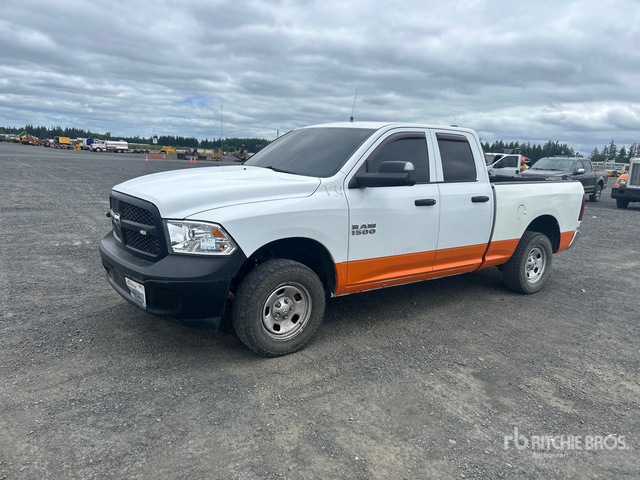 2013 Ram 1500 4x4 Extended Cab Pickup