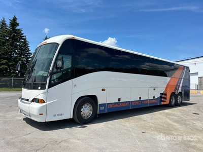 2003 MCI J4500 6x2 56-Seat Coach
