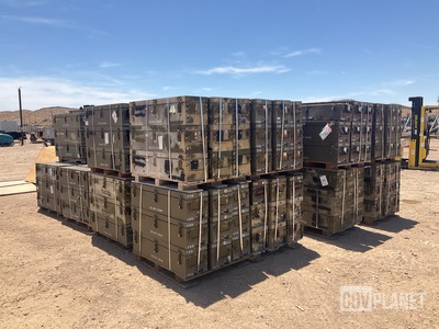 (279) CNU-317/E Containers