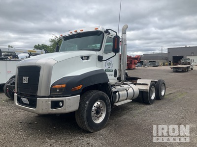 2015 Cat CT660S 6x4 Heavy Haul T/A Dagcabine Trekker