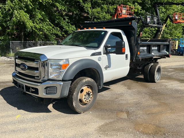 2016 Ford F-550 XL 4x4 Dump Truck