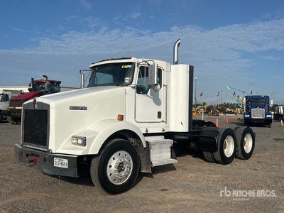 2015 Kenworth T800 6x4 T/A Day Cab Truck Tractor