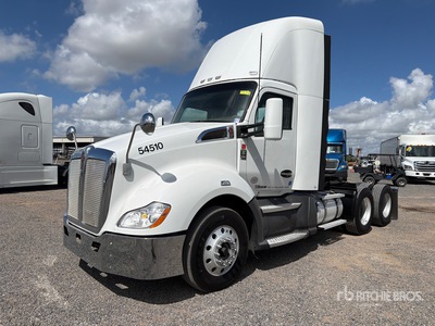 2015 Kenworth T680 6x4 3-Achs Sattelzugmaschine