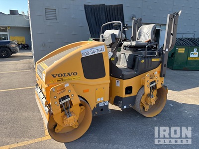 2022 Volvo DD25B Rullo vibrante tandem