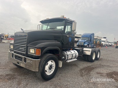 2008 Mack CHU613 6x4 3-Achs Sattelzugmaschine