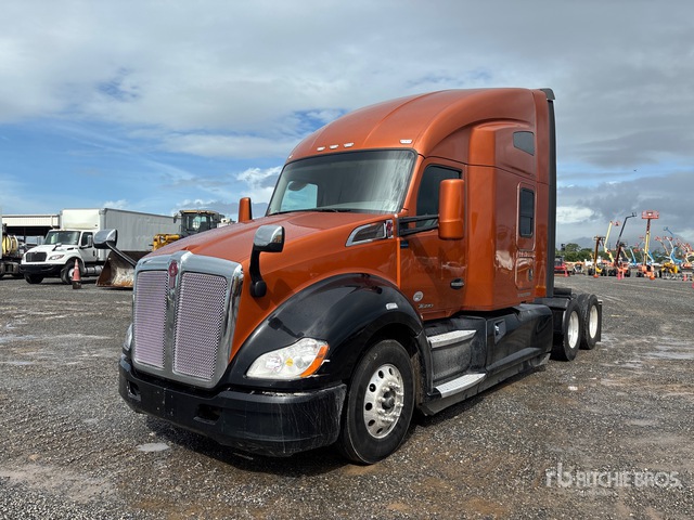 2019 Kenworth T680 6x4 T/A Sleeper Truck Tractor