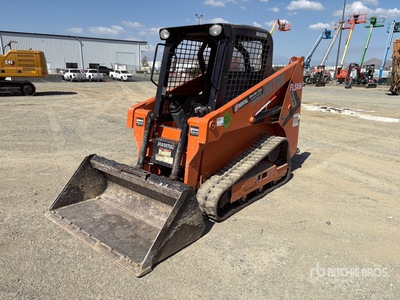Manitou 1050RT Compact Track Loader