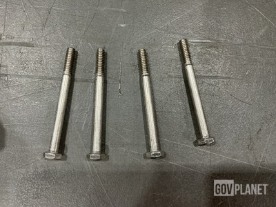 (35) Noble Sales MS35307-318 Hexagon Head Cap Screws