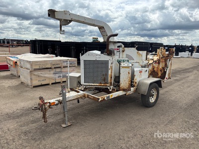 Bandit 200 Tow-Behind Wood Chipper (Inoperable)