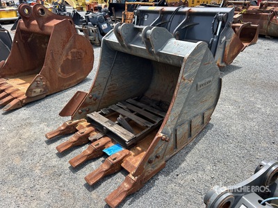 Volvo 54 in Digging Excavator Bucket