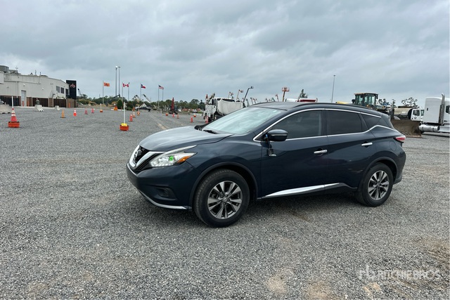 2015 Nissan Murano SV 2WD SUV
