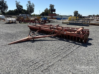 Allis Chalmers 20 ft Tandem Disc Harrow