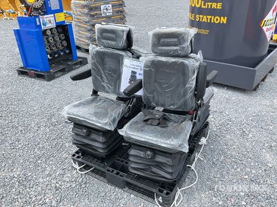 Quantity of (4) 2026 OS-355-1 Lote de Asientos para Operador (Sin Usar) / Operator Seats (Unused)