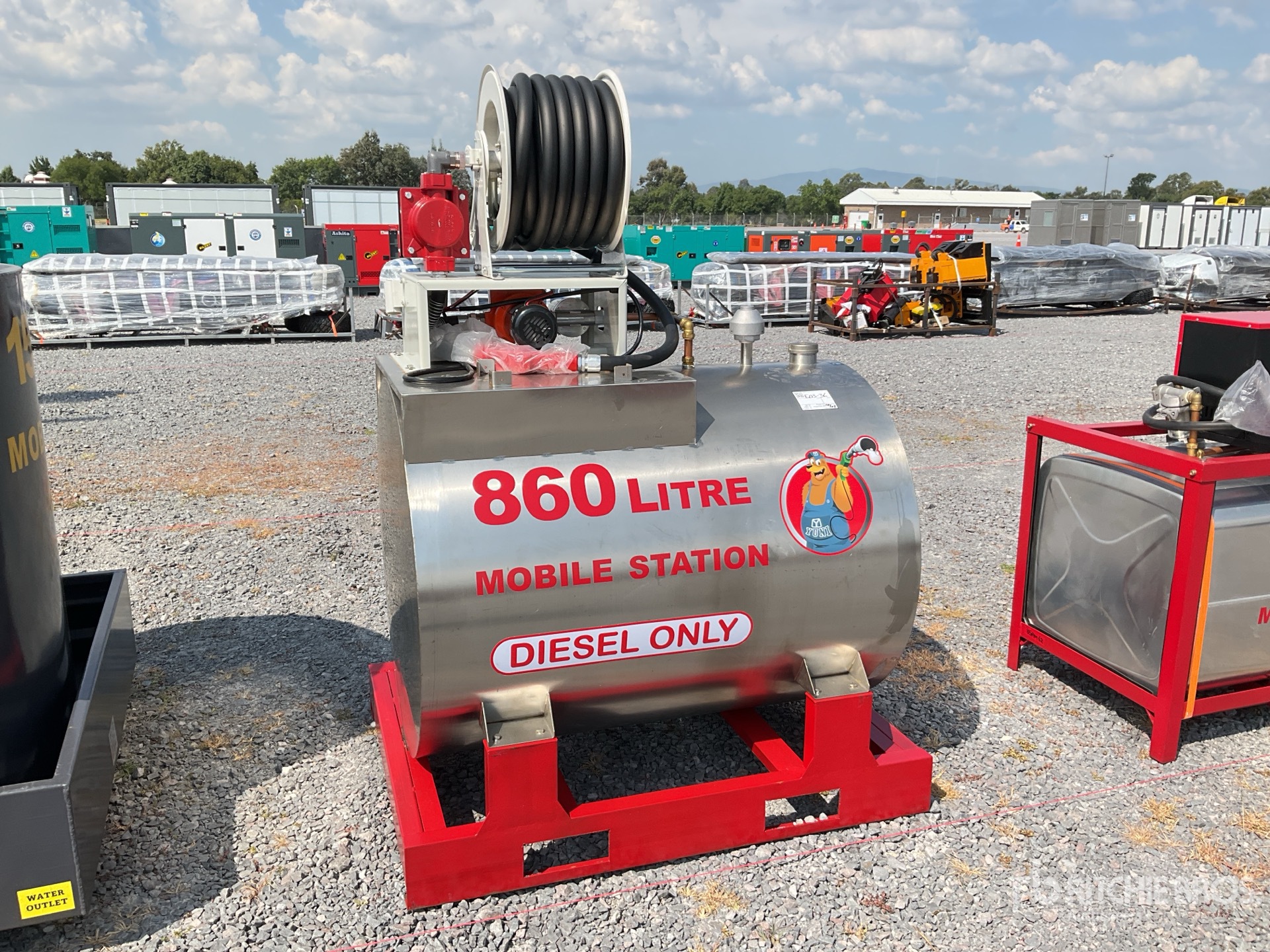 2026 Yuni D860DC 860 L Skid Mounted Stainless Steel Diesel Tanque para Combustible (Sin Usar) / Fuel Tank (Unused)