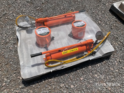 Quantity of (2) 2026 Mackman HHP-2700GH Gato Hidraulico con Bomba Manual (Sin Usar) / Hand Pump & Gato (Unused)
