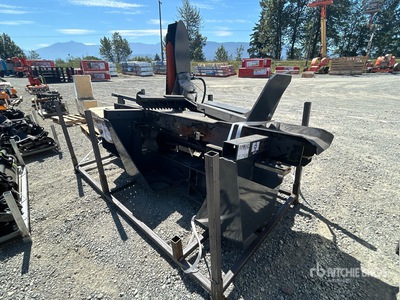 2026 GIYI GY-FLS72 20 in Skid Steer Log Splitter (Unused)