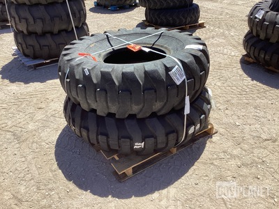 (2) S.T.A. American Contractor 20.5-25 Tires