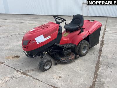 2001 Castelgarden TCP 102 Tracteur Utilitaire Tracteur ondeuse (Inoperable)