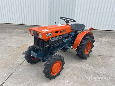 Kubota B5000 4WD Tracteur Utilitaire Utility Tractor