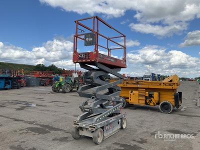 2017 Skyjack SJ 3226 Electric Scissor Lift