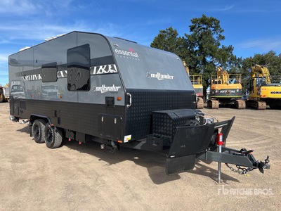 2022 Essential Outlander 8 m T/A Remorque récréative