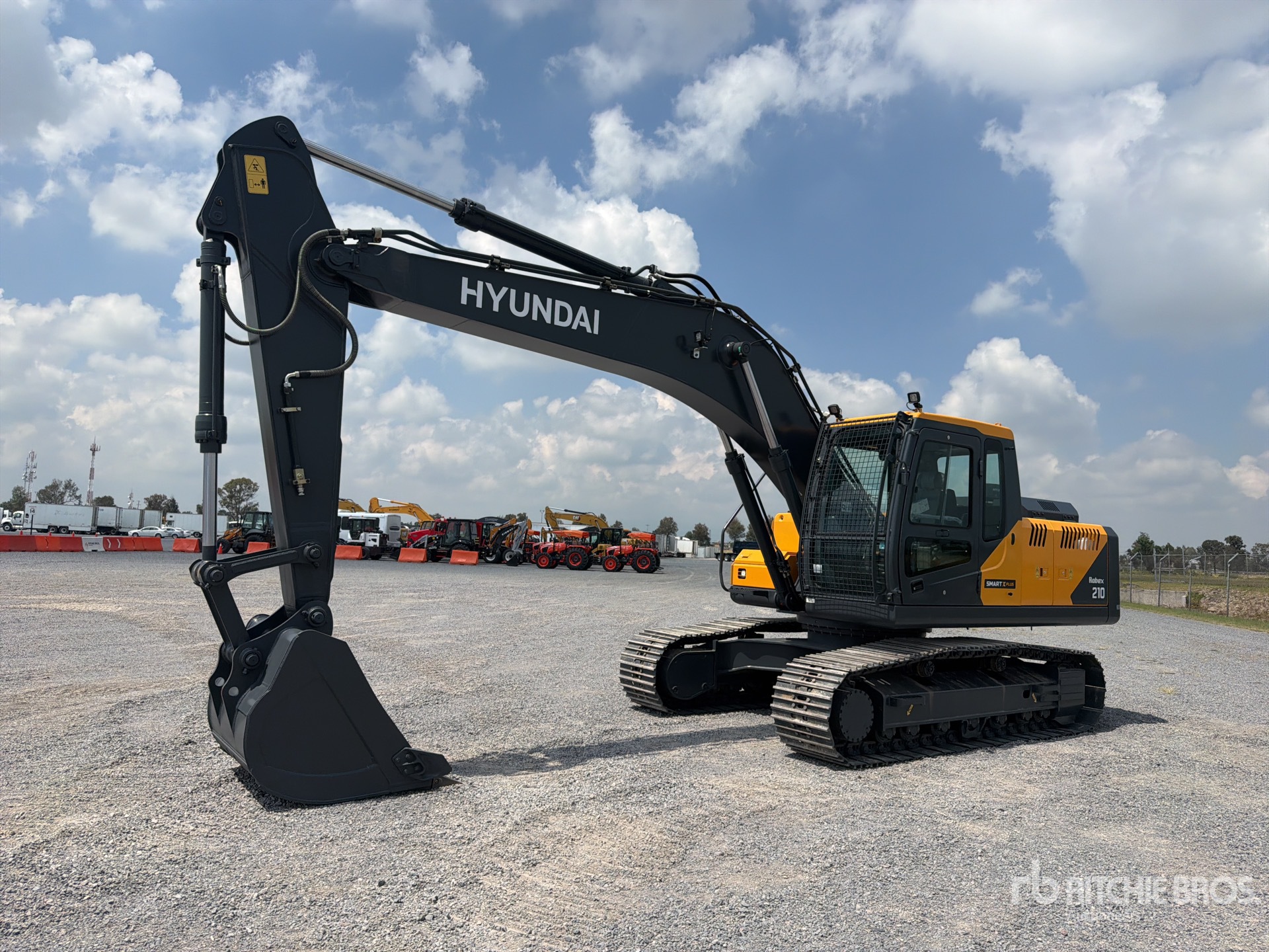 2026 Hyundai R210 Excavadora Hidraulica (Sin Usar) / Tracked Excavator (Unused)