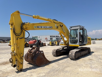 2005 New Holland Kobelco E215 Kettenbagger