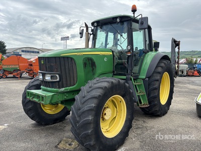 2003 John Deere 6820 トラクター