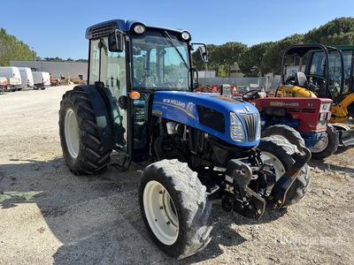 2017 New Holland T4.95F トラクター