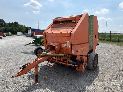 2001 Gallignani 8600 Presse à balles cylindriques