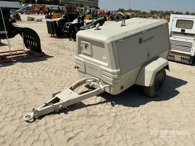 2006 Ingersoll Rand P185 Mobile Compresor de aire