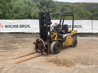 2007 Cat DP30N 2500 kg Forklift