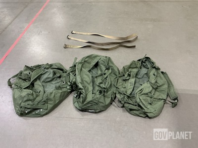 (41) Duffel Bags & (247) Riggers Belts