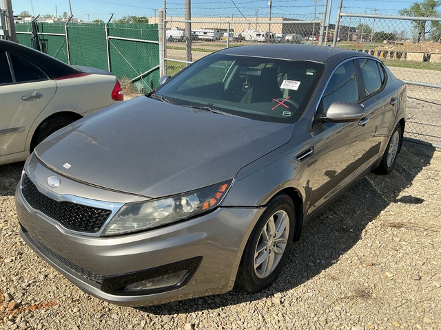 2013 Kia Optima LX Sedan