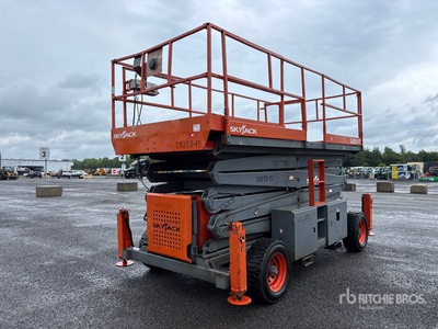2008 Skyjack SJ9250 RT 4x4 Diesel Scissor Lift