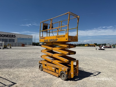 2009 Haulotte COMPACT10NNT Scissor Lift
