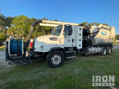 Vactor 2112P-15 on 2016 Freightliner 114SD 114SD 6x4 Vacuum Tanker Truck