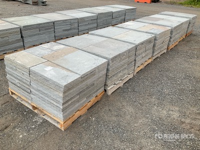 Quantity of (7) Pallets of Bluestone Landscaping Paver Stone